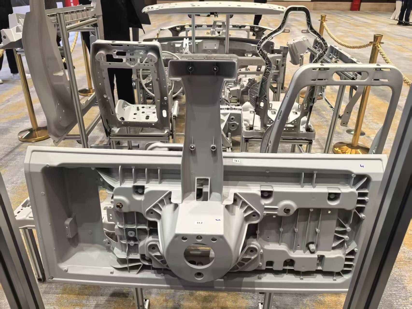 壓鑄脫模劑100問（49）為什么鎂合金壓鑄需嚴(yán)格管控鎂液溫度和成分？對于脫模劑的要求是什么？